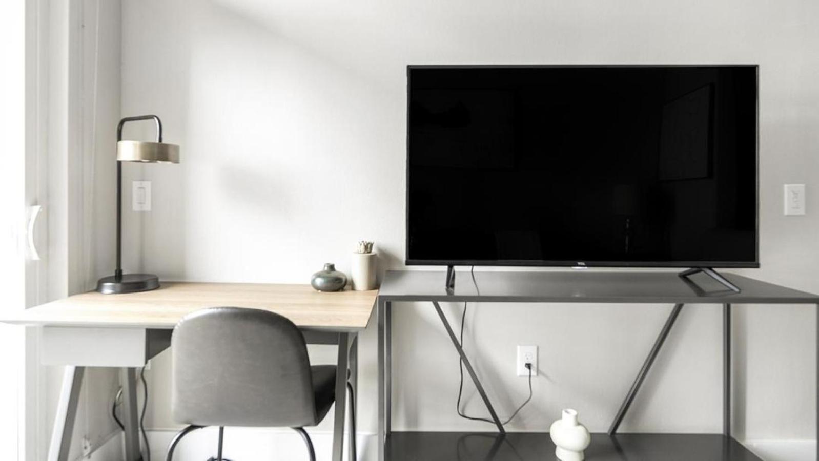 Landing Modern Apartment With Amazing Amenities Austin Esterno foto